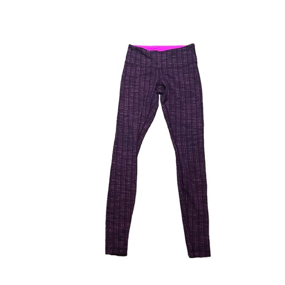 lululemon athletica Pants - Lululemon Wunder Under Plum Patterned Leggings Size 4